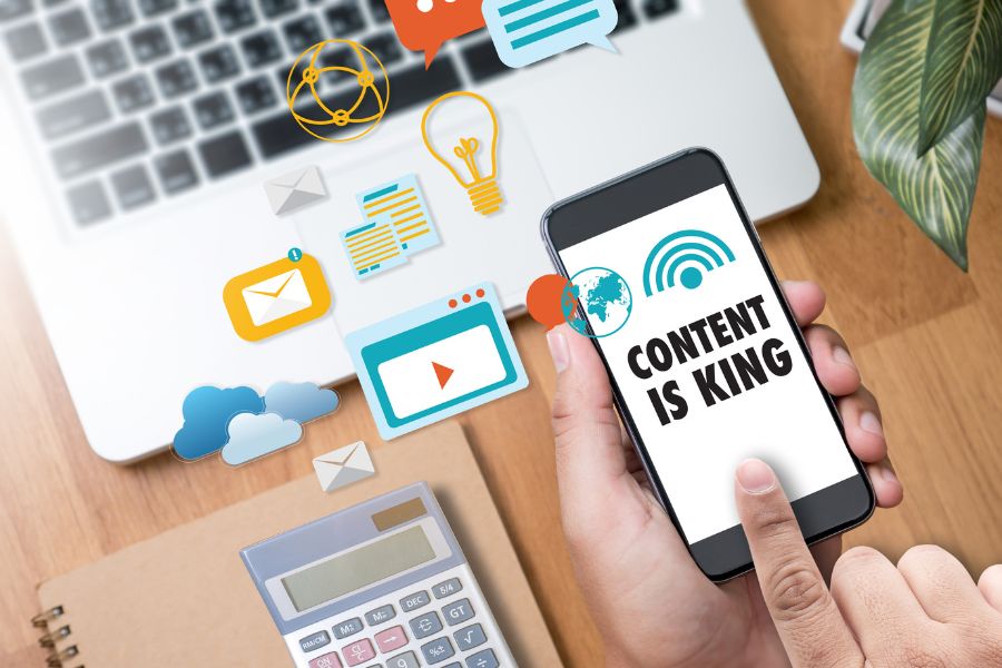 Pros and Cons of The Best AI Tools For Content Creation  Softlist.io