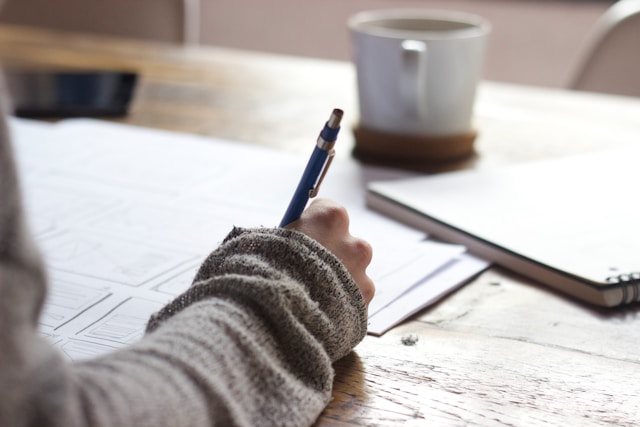 AI Writing Solutions: How They Improve Writing Processes Softlist.io