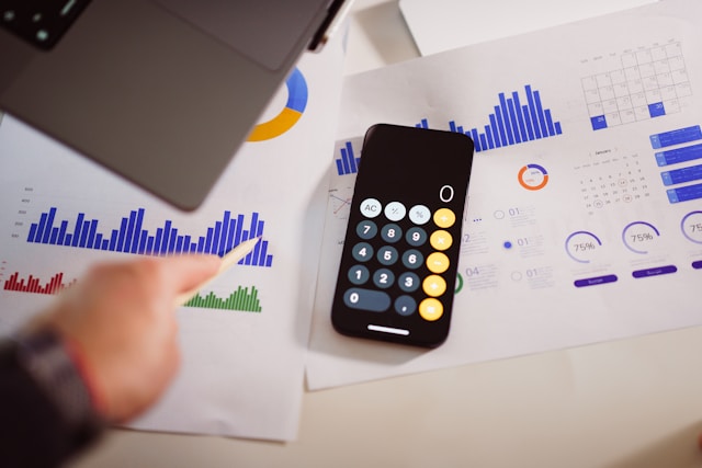 12 Key Criteria to Evaluate AI Text Generator Tools Softlist.io