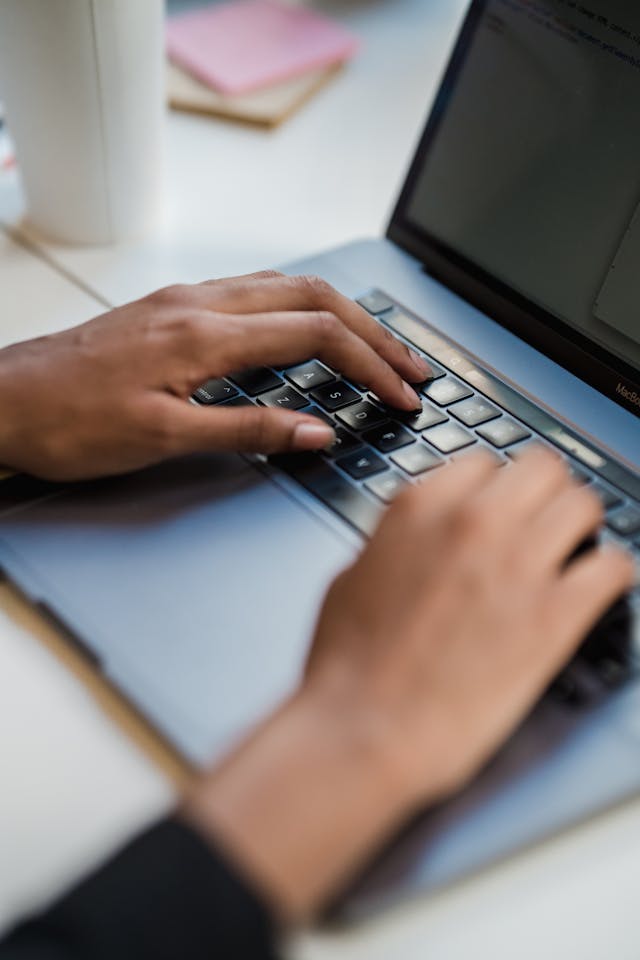 Your In-Depth Guide to AI Novel Writing Software Softlist.io