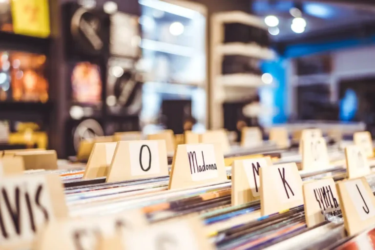 12 Criteria For Evaluating File Management System
