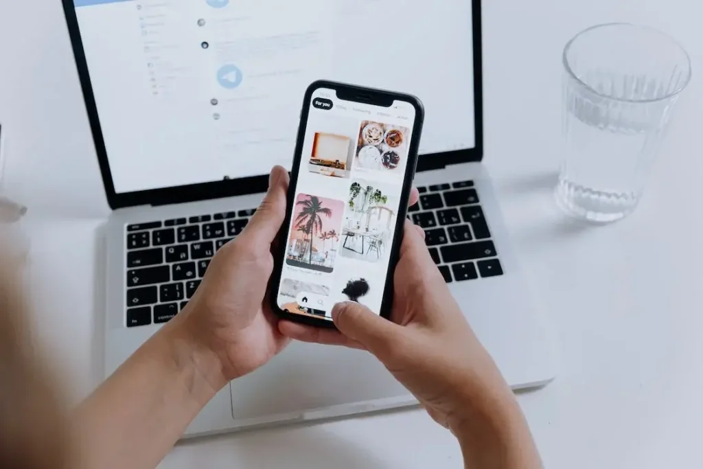 Unlocking the Advantages of Social Media Distribution Tools Softlist.io