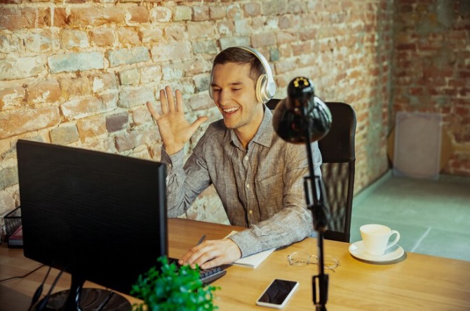 Seamless Communication Across Borders: The Advancements in Online Video Translation